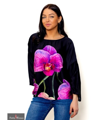 1079Suurte lilledega topp-must